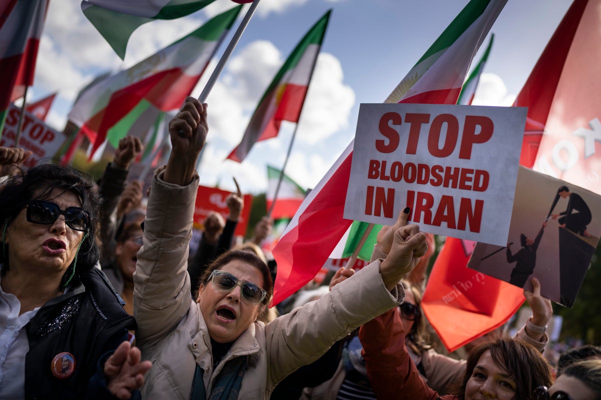 Dutch rally to support Iranian protests over woman’s death