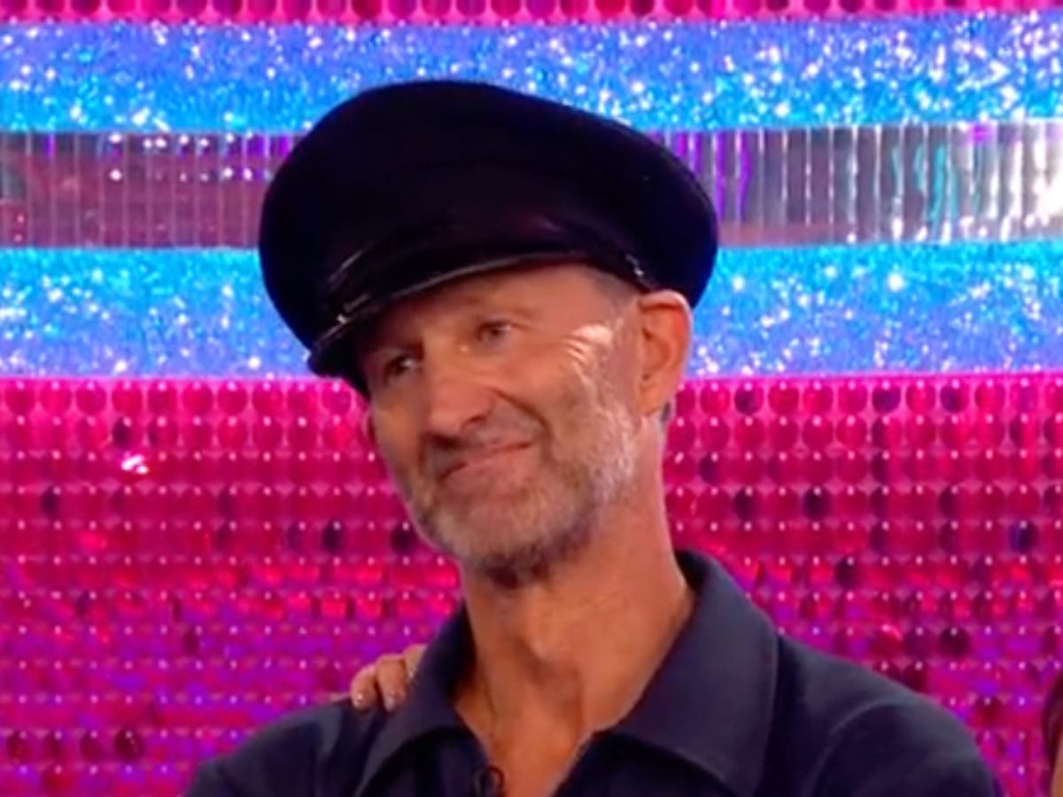 Strictly viewers in hysterics as Tony Adams strips off during Full Monty dance