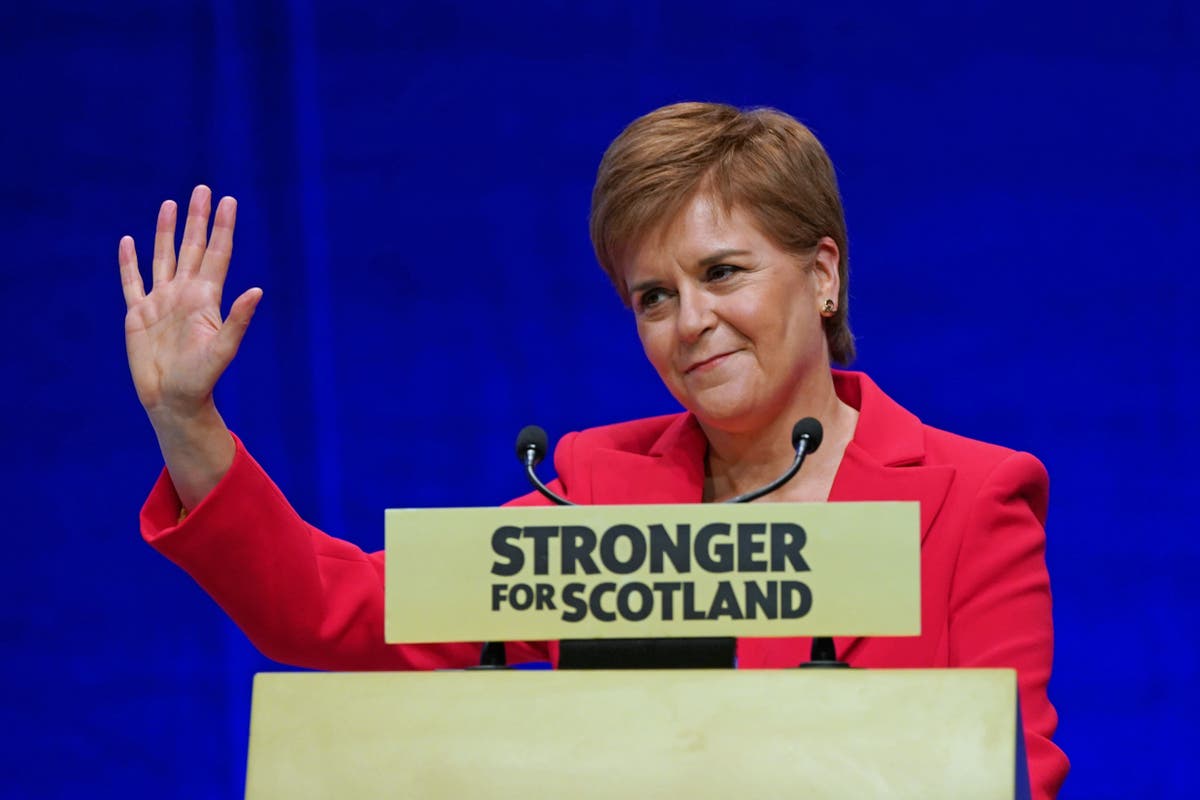 Nicola Sturgeon announces post-independence investment of &pound;20bn