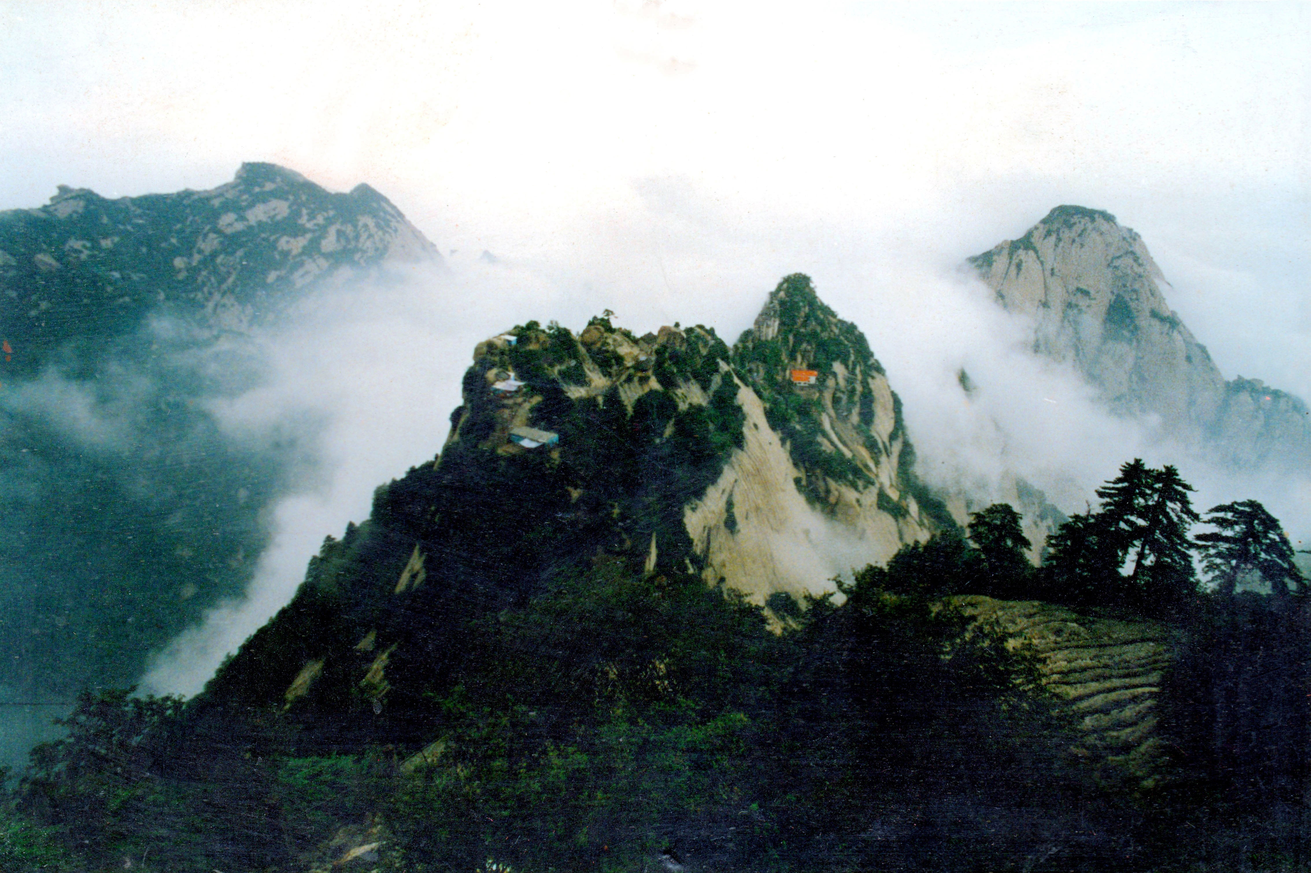 The hiker became lost in a mountain range in China (stock image)