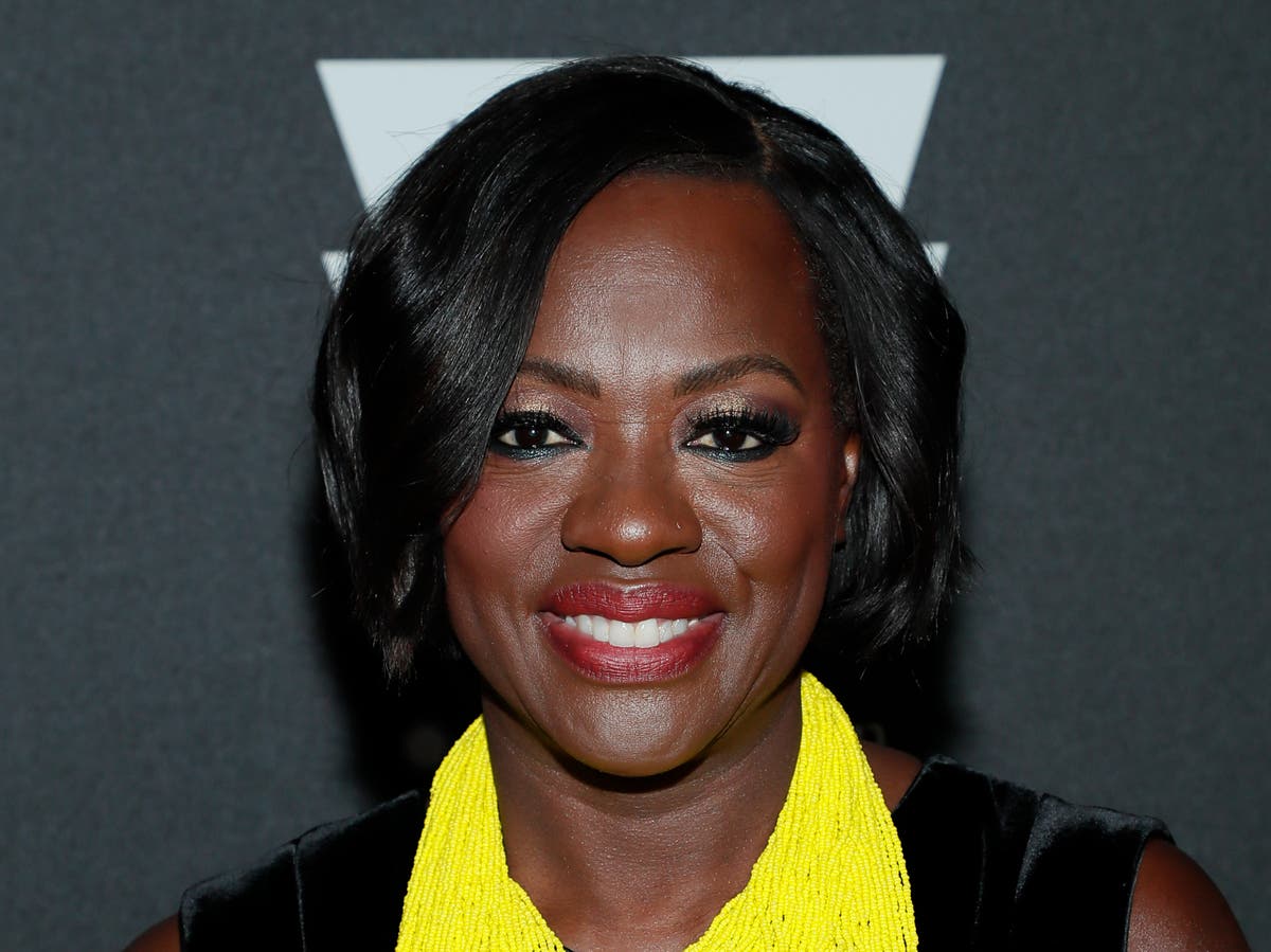 Viola Davis says she thought about the man who abused her while playing a warrior