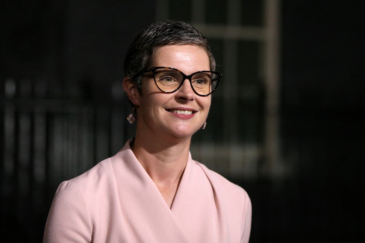 Government urged to raise &lsquo;miserly&rsquo; sick pay rate to living wage