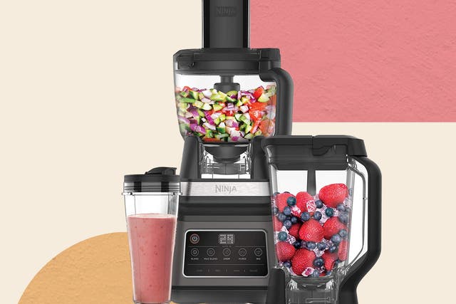 <p>Blend everything from hearty soups to smoothies on the go </p>