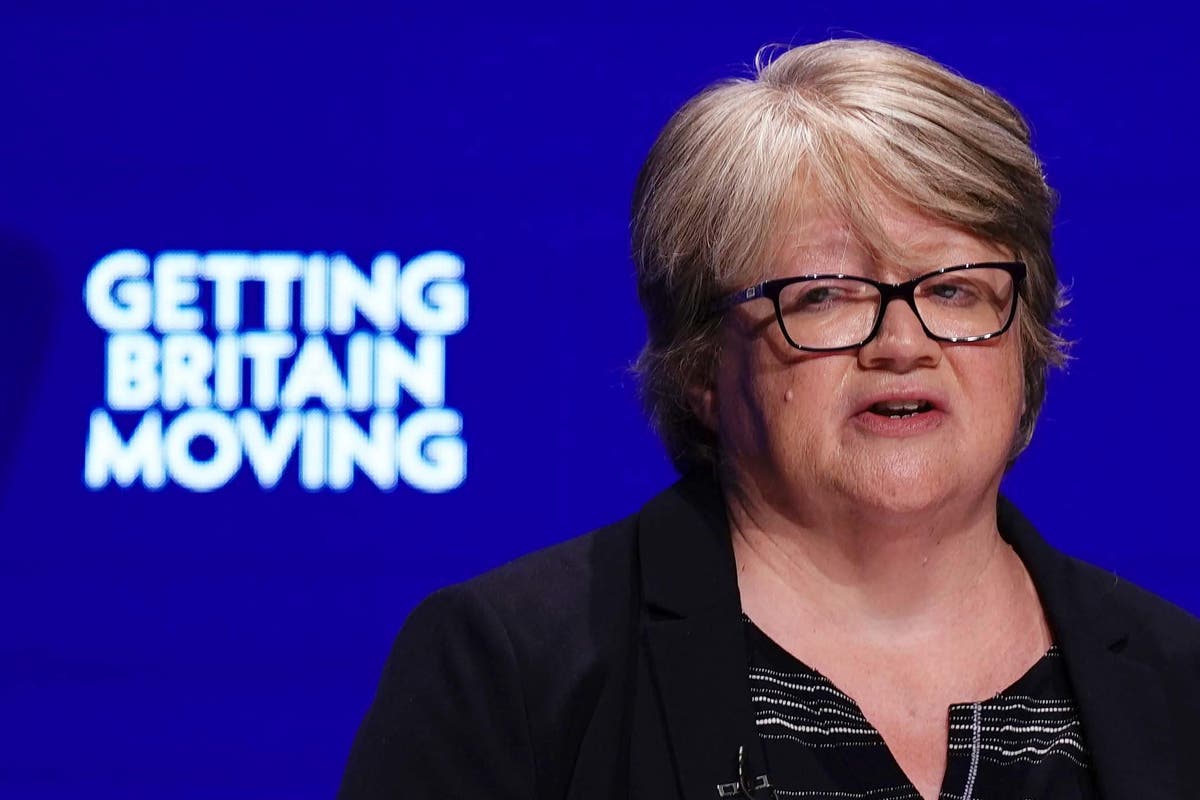 Health Secretary &lsquo;clueless&rsquo; on whether 2030 no smoking target is being scrapped