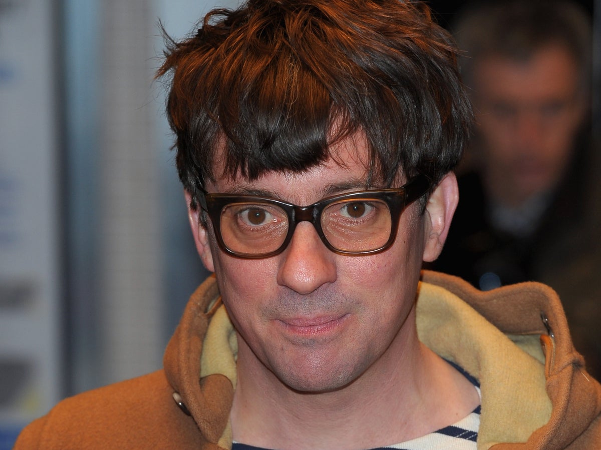Blur’s Graham Coxon wants to help get Oasis back together