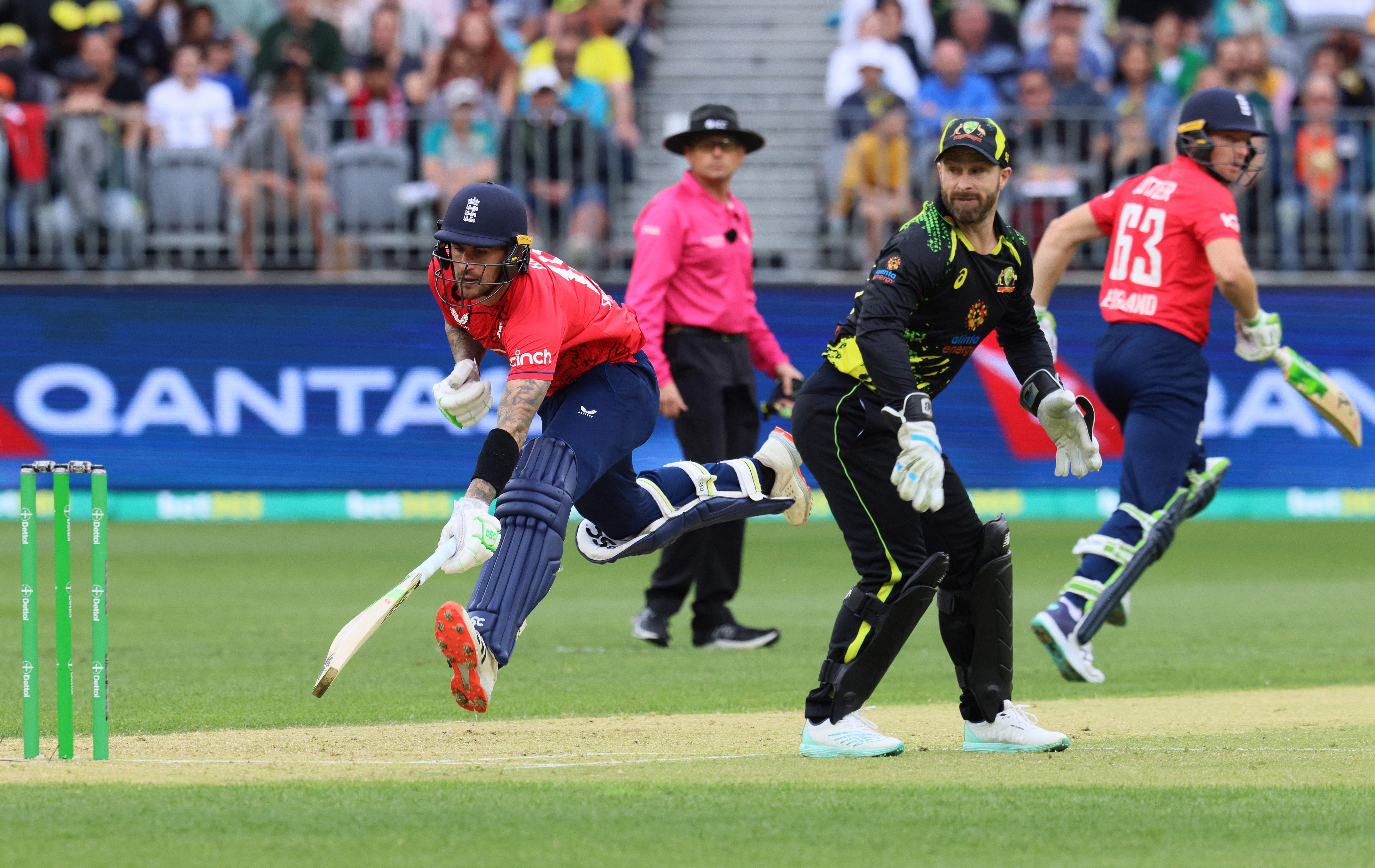 England and Australia are preparing for the T20 World Cup, which begins on Sunday 16 October