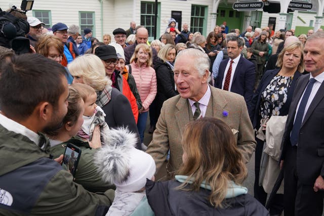 The King meets locals in Ballater (Andrew Milligan/PA)