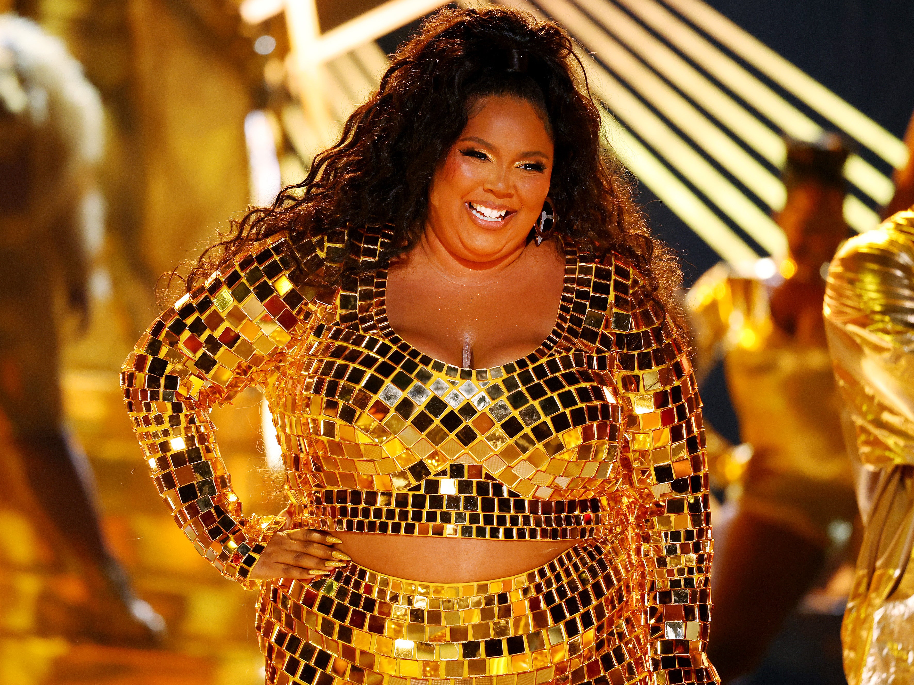 Lizzo Opens Up About Veganism And Body-shaming Critics: ‘If I Lost ...