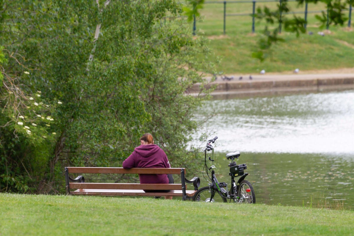 E-bikes &lsquo;unlikely to help people hit recommended exercise levels&rsquo;