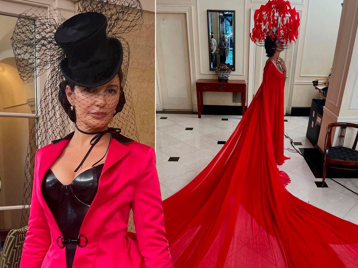 Fans react to elaborate costumes in And Just Like That’s second series