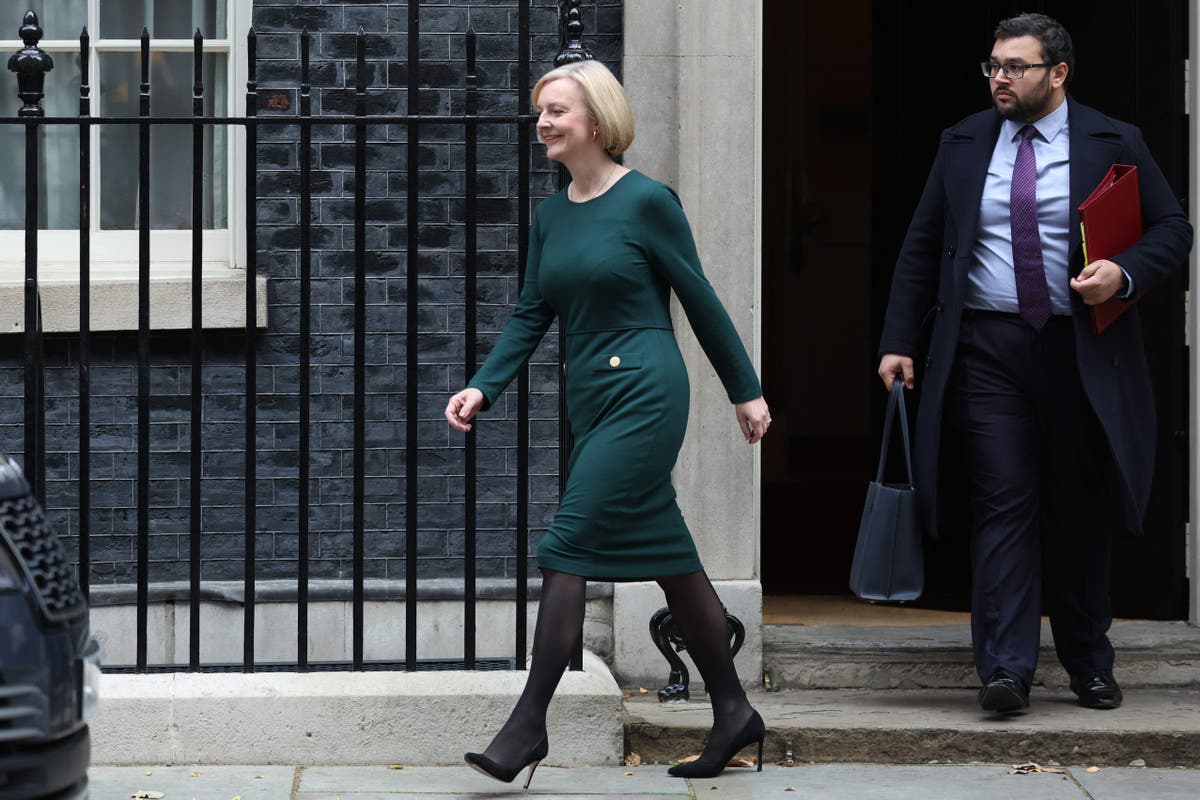 Labour set to win across Tories&rsquo; southern heartlands thanks to Liz Truss, poll shows