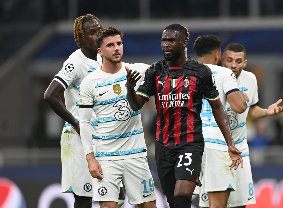 Chelsea&rsquo;s Mason Mount &lsquo;gutted&rsquo; for Fikayo Tomori over San Siro sending-off