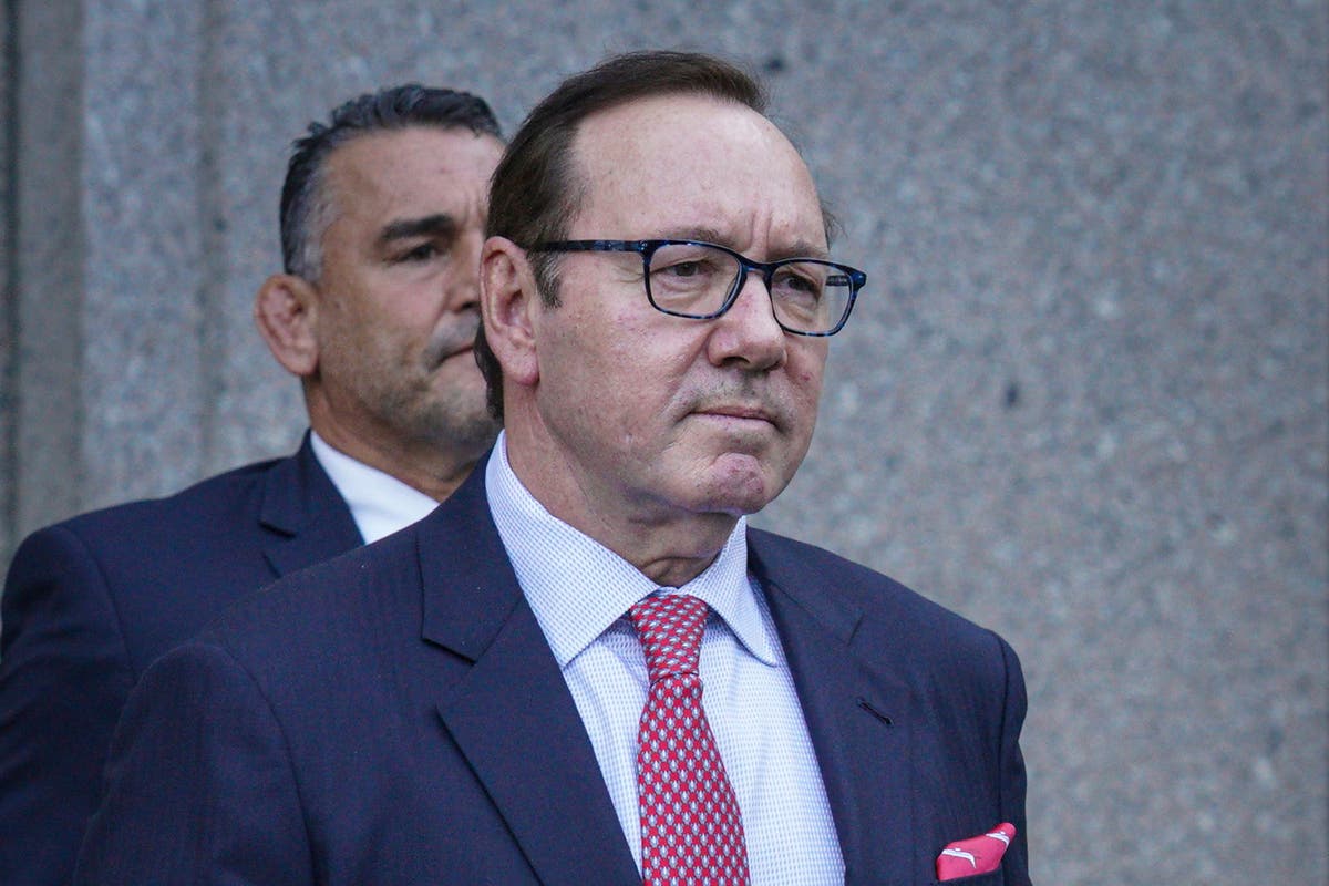 Kevin Spacey accuser denies he &lsquo;steered away from specificity&rsquo; with claims
