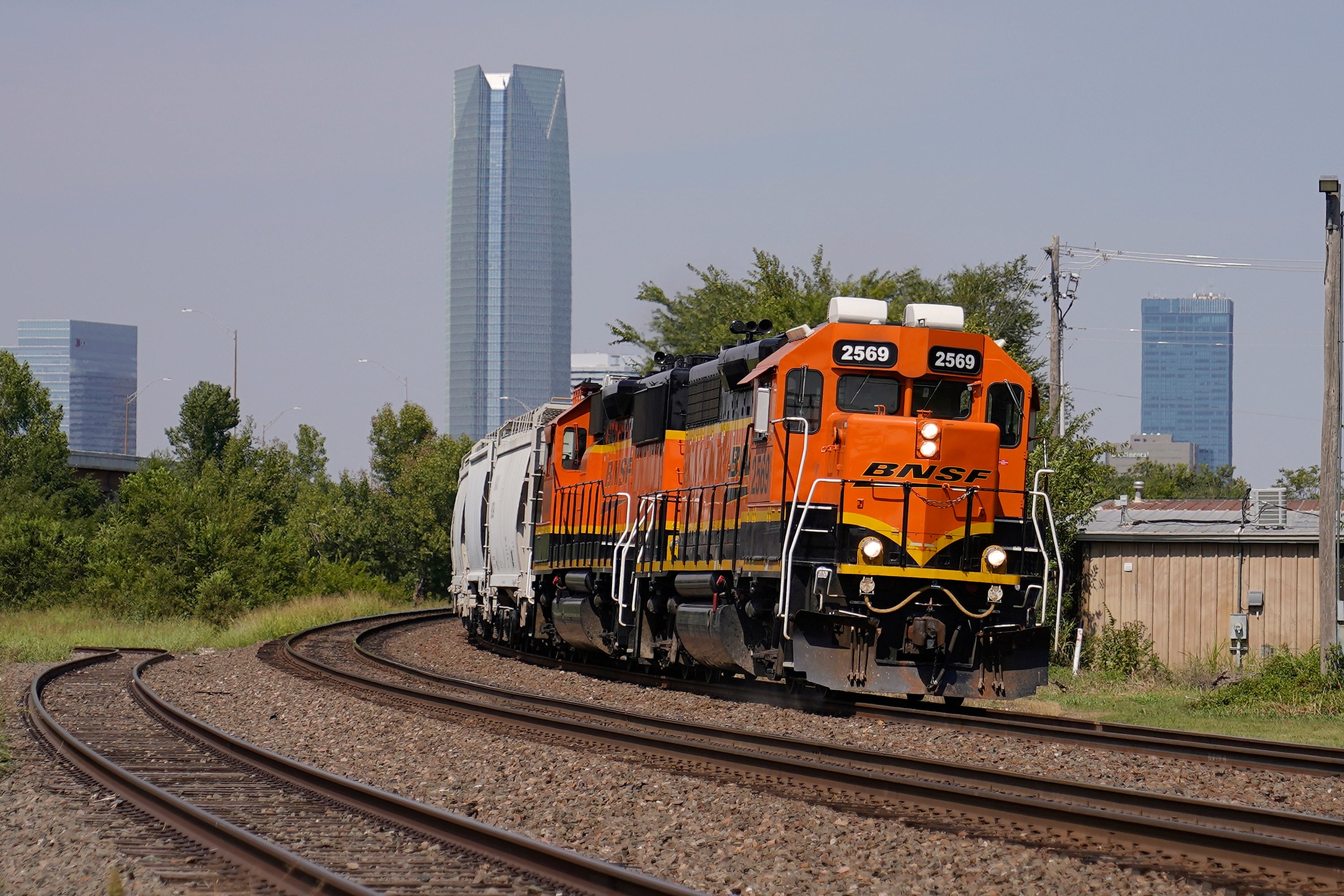 Railroad Contract Talks