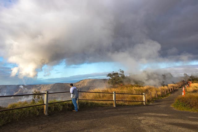 <p>The scene from Kilauea, a nearby volcano to Mauna Loa</p>