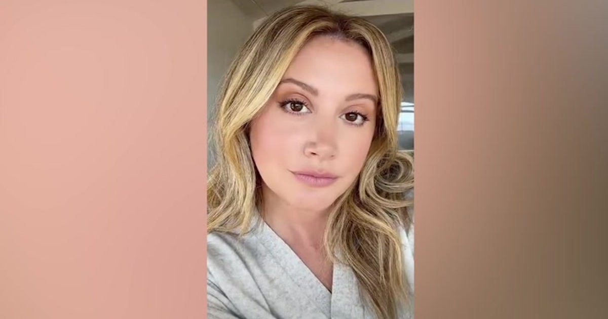 Ashley Tisdale Porn Bbc - High School Musical's Ashley Tisdale jokes she hasn't aged in TikTok |  Lifestyle | Independent TV
