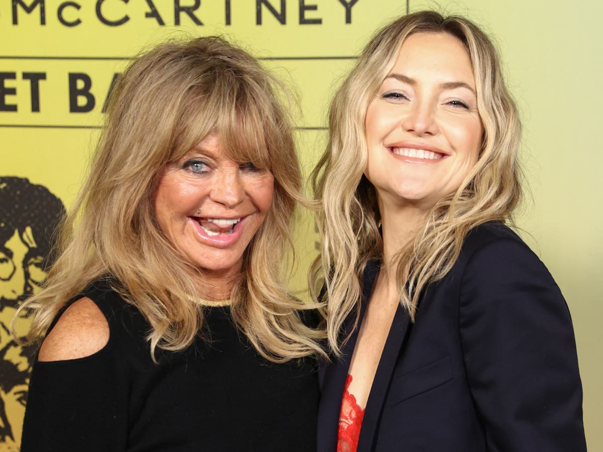 Kate Hudson reveals mother Goldie Hawn was there for the birth of her ...