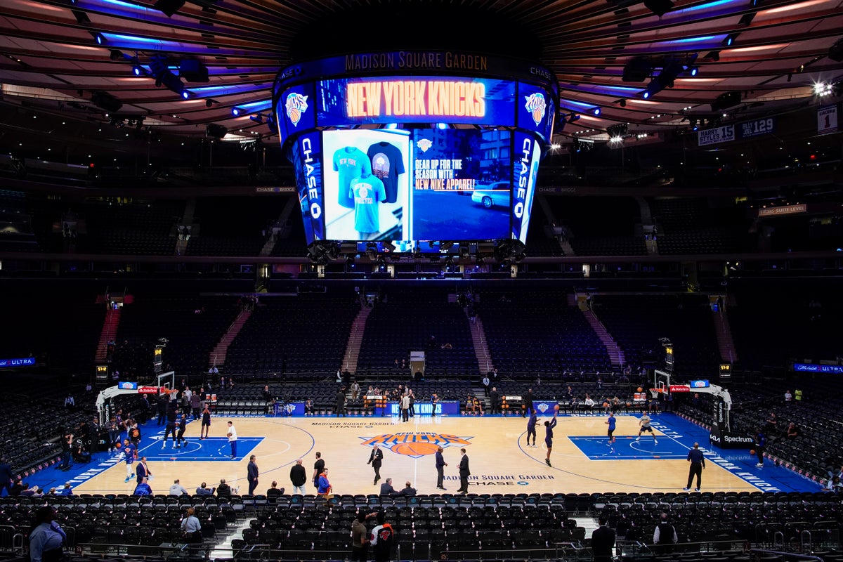 MSG sued for yanking lawyer’s Knicks seats, banning partners