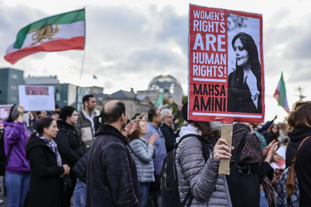 Iranian-Americans plan event outside White House as protests escalate Iranian-Americans plan event outside White House as protests escalate
