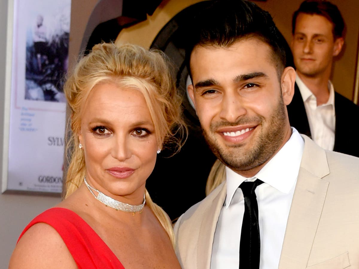 Sam Asghari asks Britney fans to ‘respect her privacy’: ‘Social media can be traumatising’