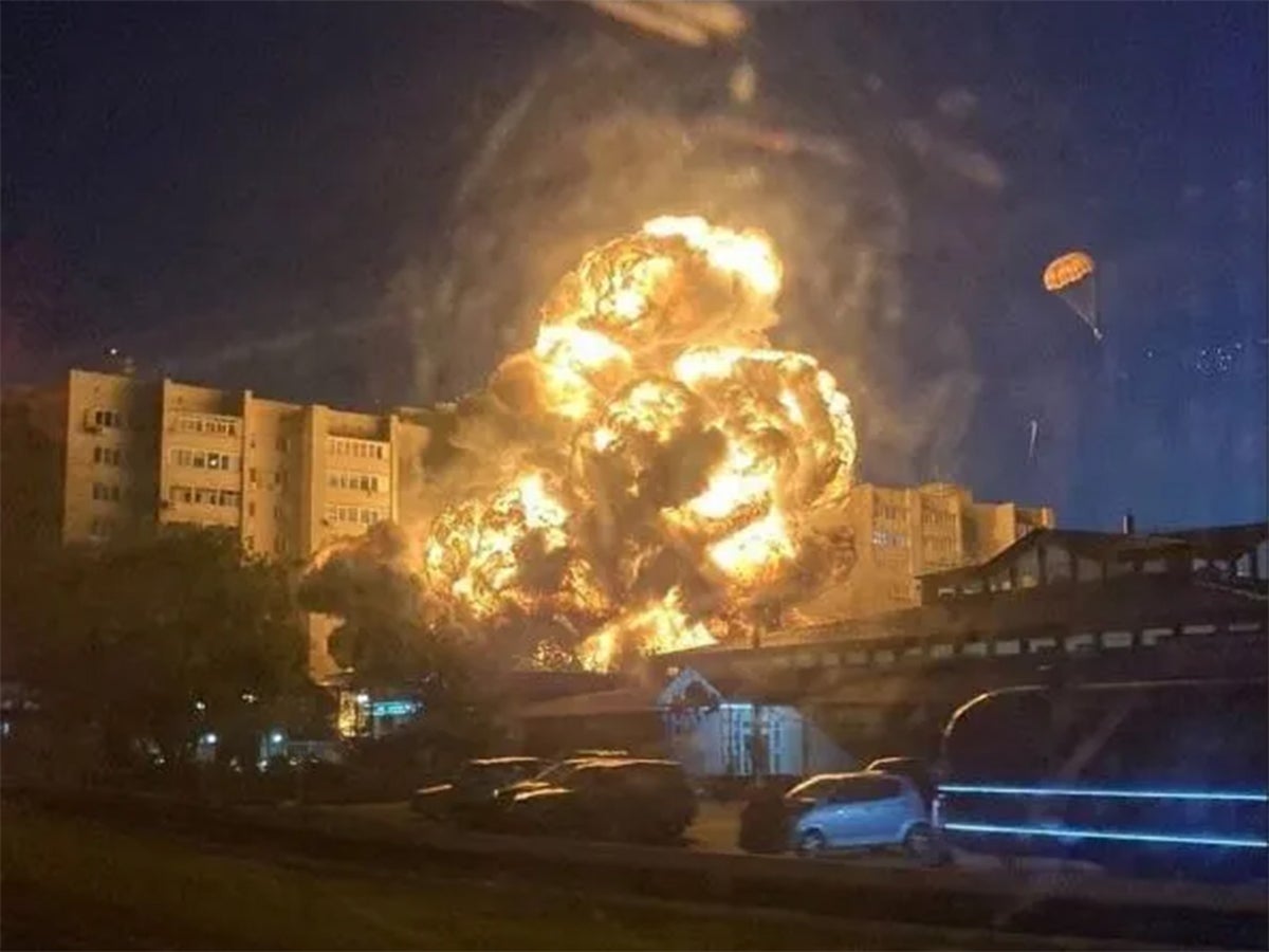 Fireball engulfs apartment block as Russian warplane crashes in Yeysk