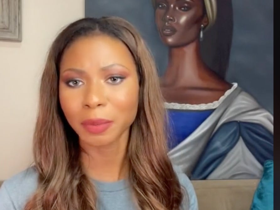 <p>Joli Moli dice que la teoría de la inmortalidad cuántica explicaría por qué no ha terminado el mundo como lo conocemos </p>