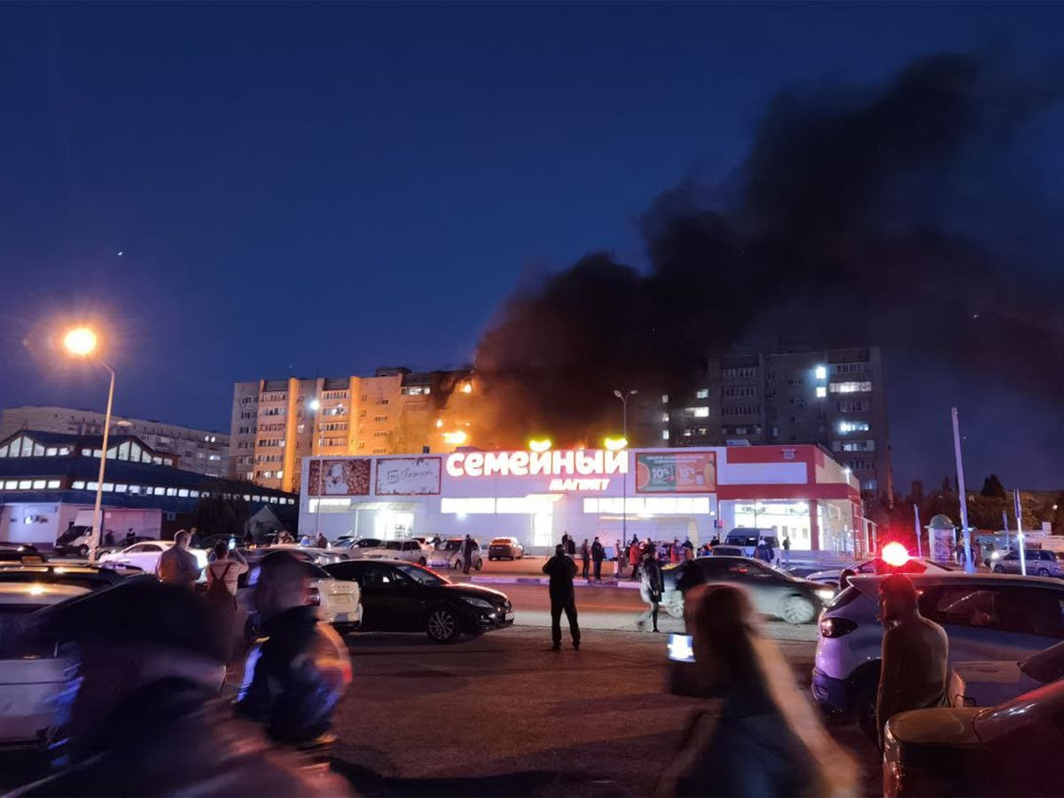 Russian military plane crashes in Yeysk as apartment block engulfed in flames