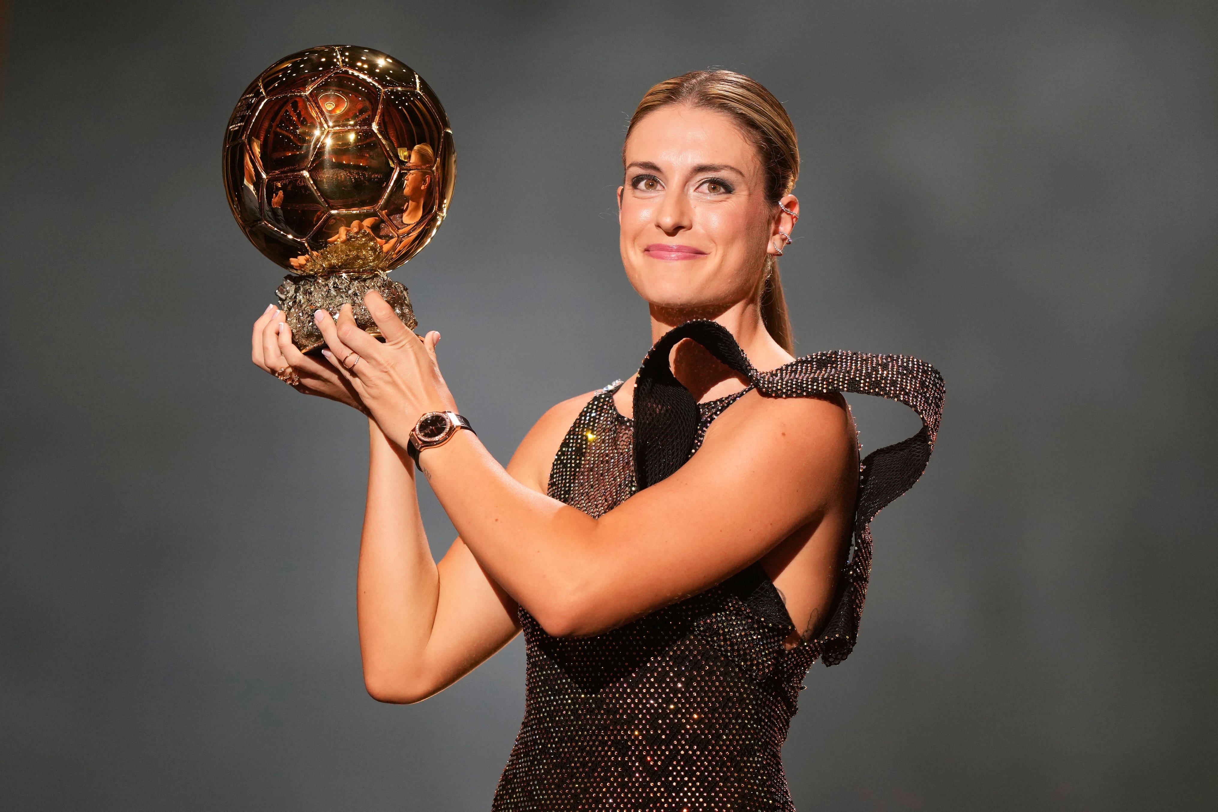 Ballon d'Or vs FIFA's The Best awards: Explaining the differences, history,  and which one is bigger