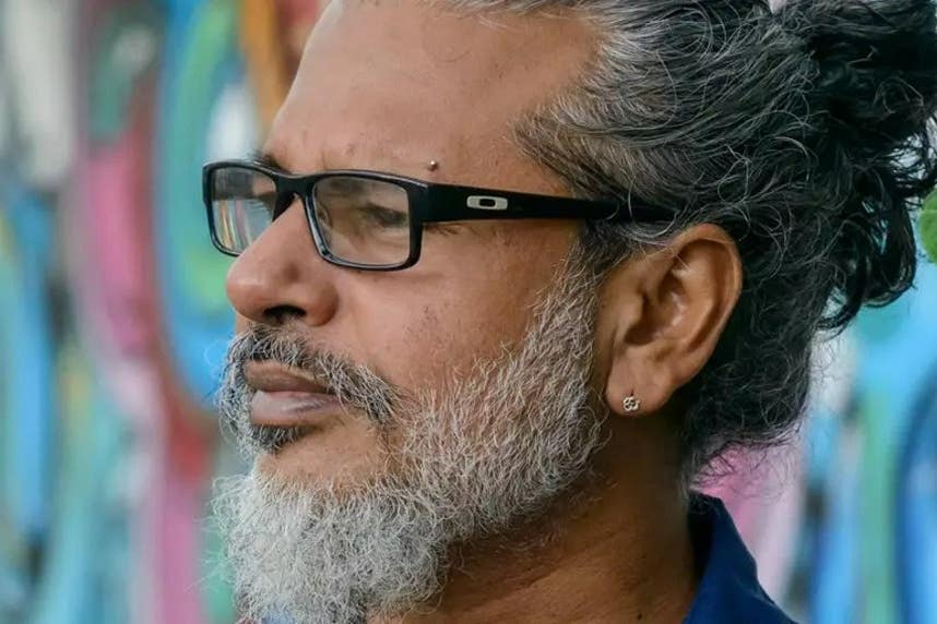 Sri Lankan Creator Shehan Karunatilaka Wins 2022 Booker Prize