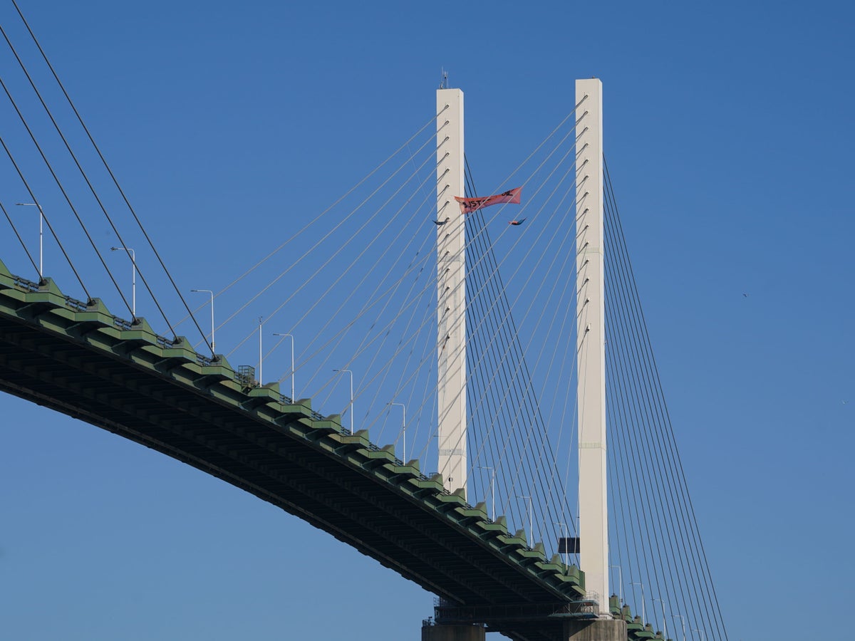 Dartford Crossing traffic live: M25 updates as Just Stop Oil protesters shut QE2 bridge