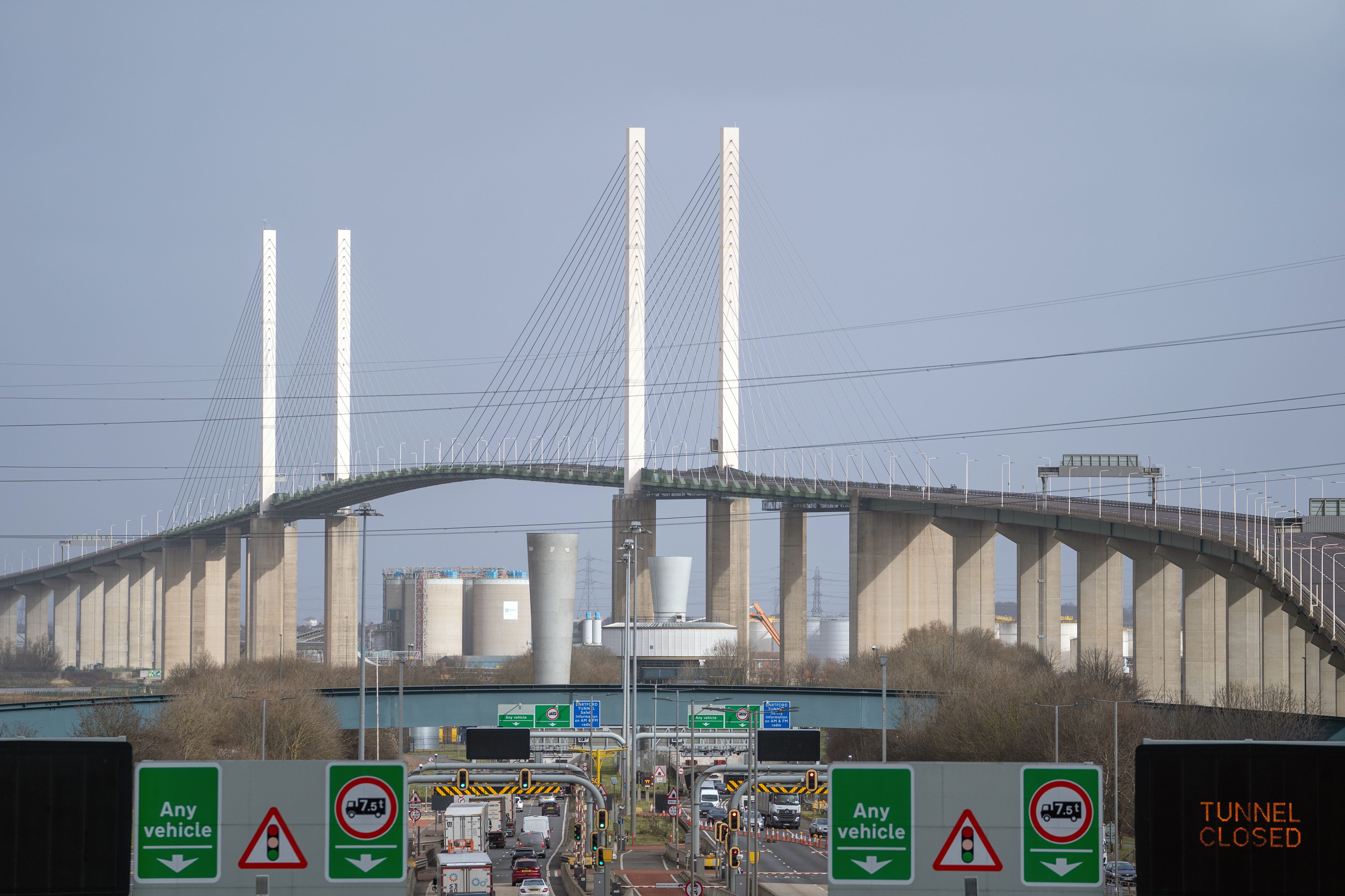 The Queen Elizabeth II bridge at the Dartford Crossing in Kent, which has been closed to all vehicles as Storm Eunice sweeps across the UK after hitting the south coast earlier on Friday. With attractions closing, travel disruption and a major incident declared in some areas, people are warned to stay indoors. A rare red weather warning – the highest alert, meaning a high impact is very likely – has been issued by the Met Office due to the combination of high tides, strong winds and storm surge. Picture date: Friday February 18, 2022.