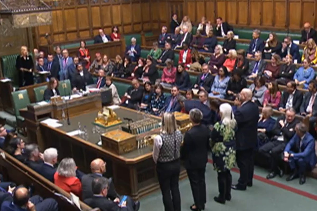 The 32 Tory MPs who failed to back government in chaotic fracking vote ...