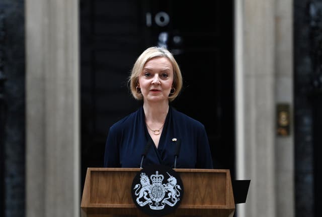 <p> Liz Truss delivers a resignation statement outside 10 Downing Street</p>