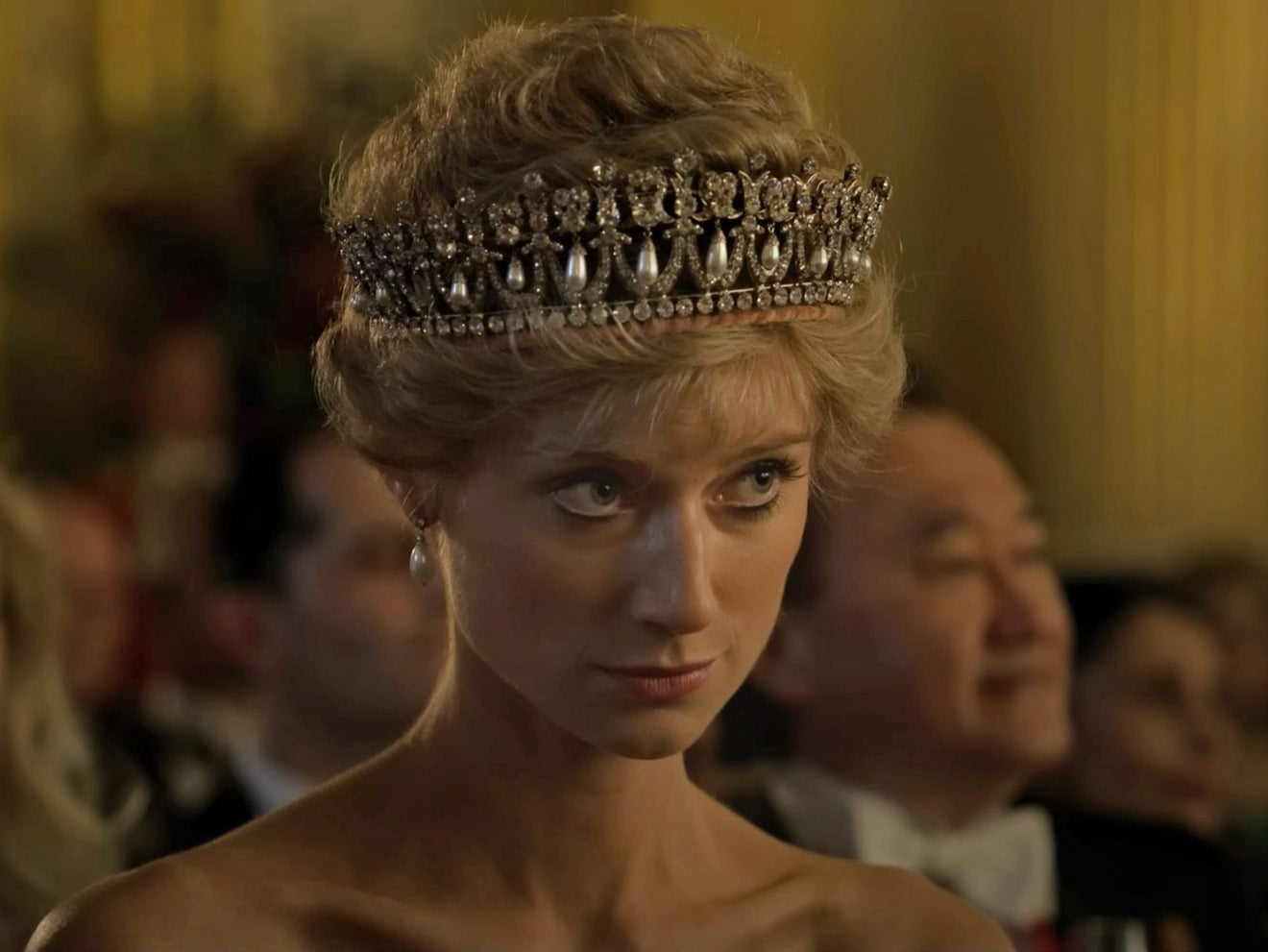 Elizabeth Debicki as Diana in The Crown season 5
