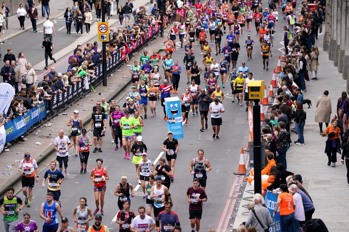 Runners to find out if London Marathon ballot application successful