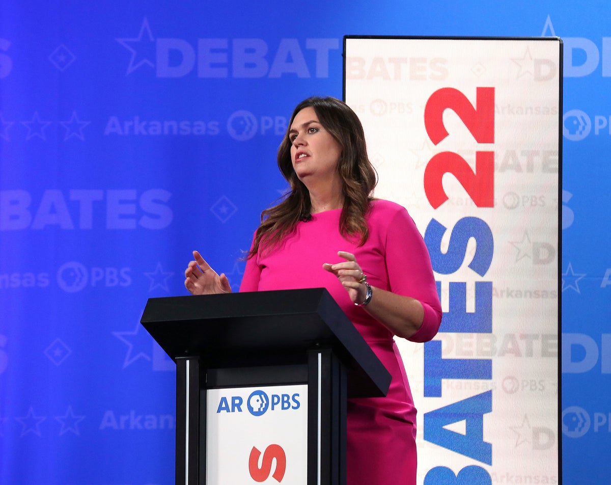 At debate, Sarah Sanders defends avoiding Arkansas press