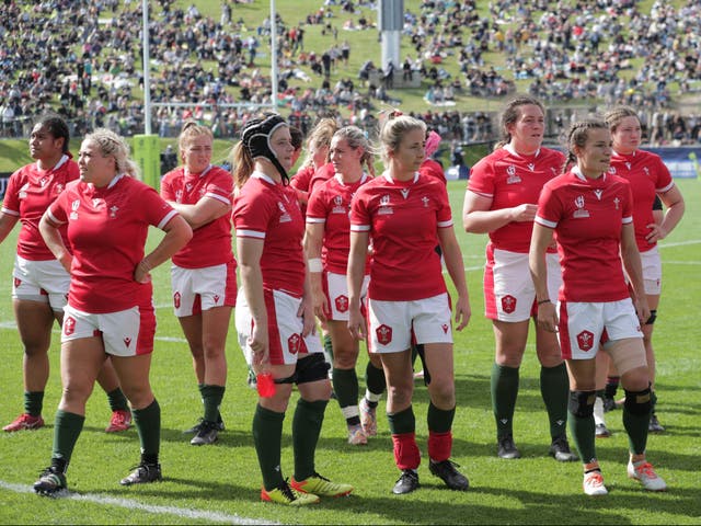 <p>Wales must hope their losing bonus point against Australia will be enough to see them through</p>