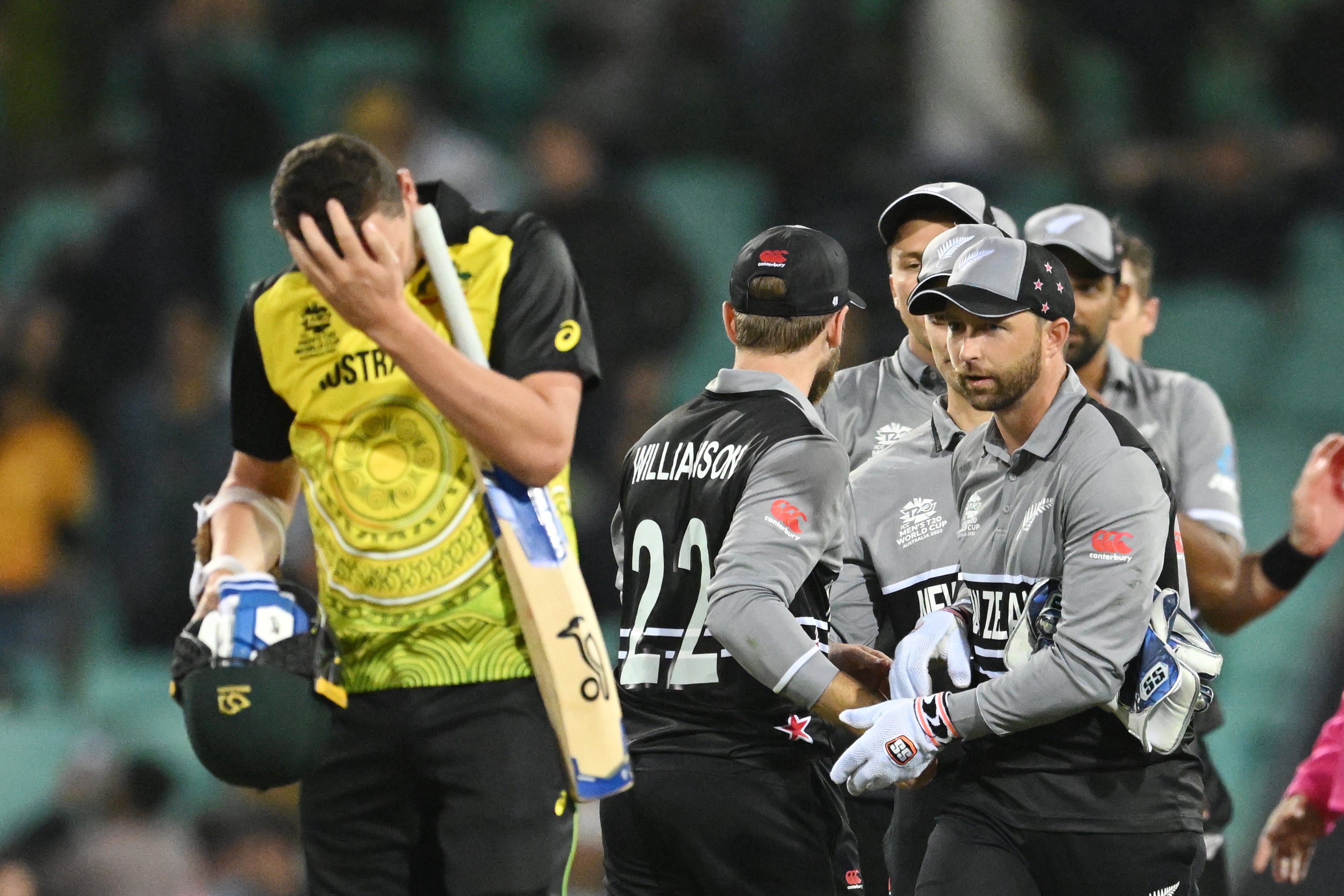 New Zealand proved far too strong for the hosts in Sydney