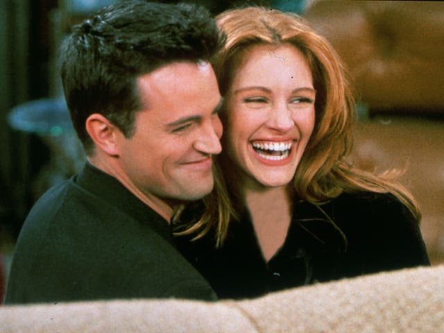 Matthew Perry y Julia Roberts de Friends Año 2 1997