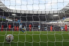 Man City return to winning ways against Brighton to close gap at top