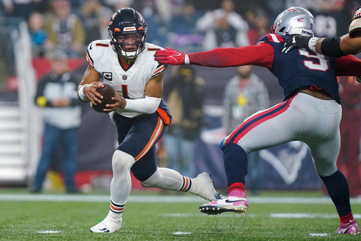 Chicago’s defence lifts Bears to 33-14 win over New England Patriots