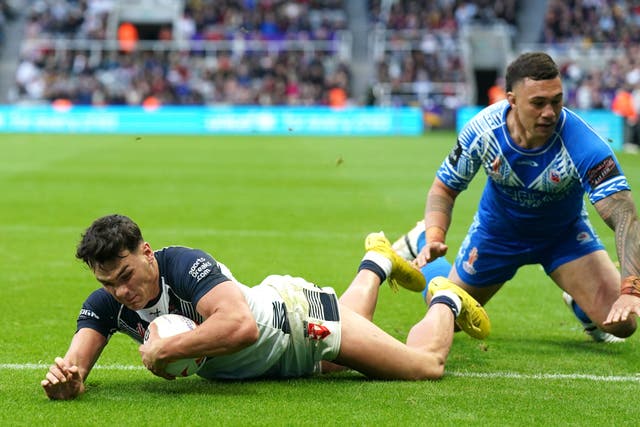 England’s Herbie Farnworth scores his first try for his country (/Owen Humphreys/PA)