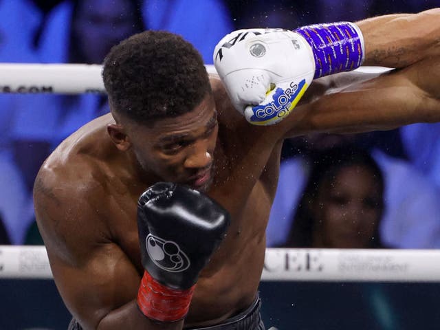 <p>Anthony Joshua during his second straight points loss to Oleksandr Usyk </p>