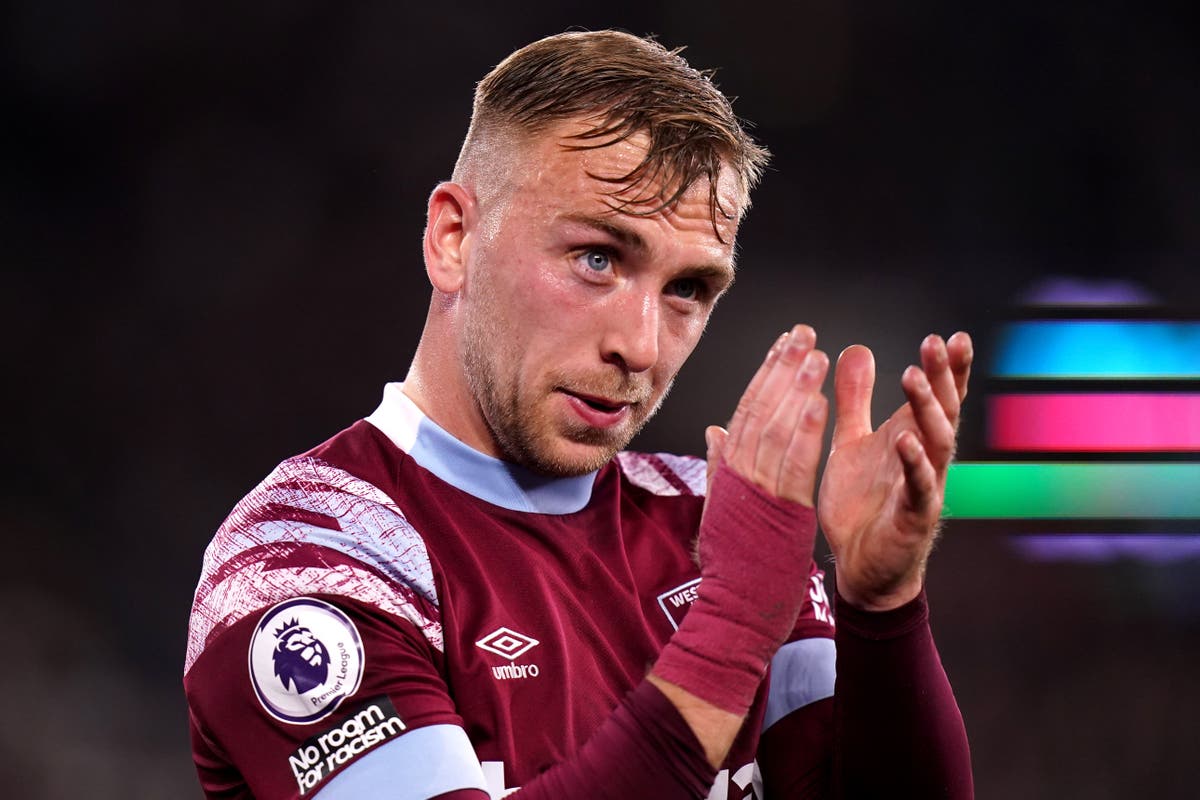 Jarrod Bowen loses penalties at West Ham after Liverpool miss Jarrod Bowen loses penalties at West Ham after Liverpool miss