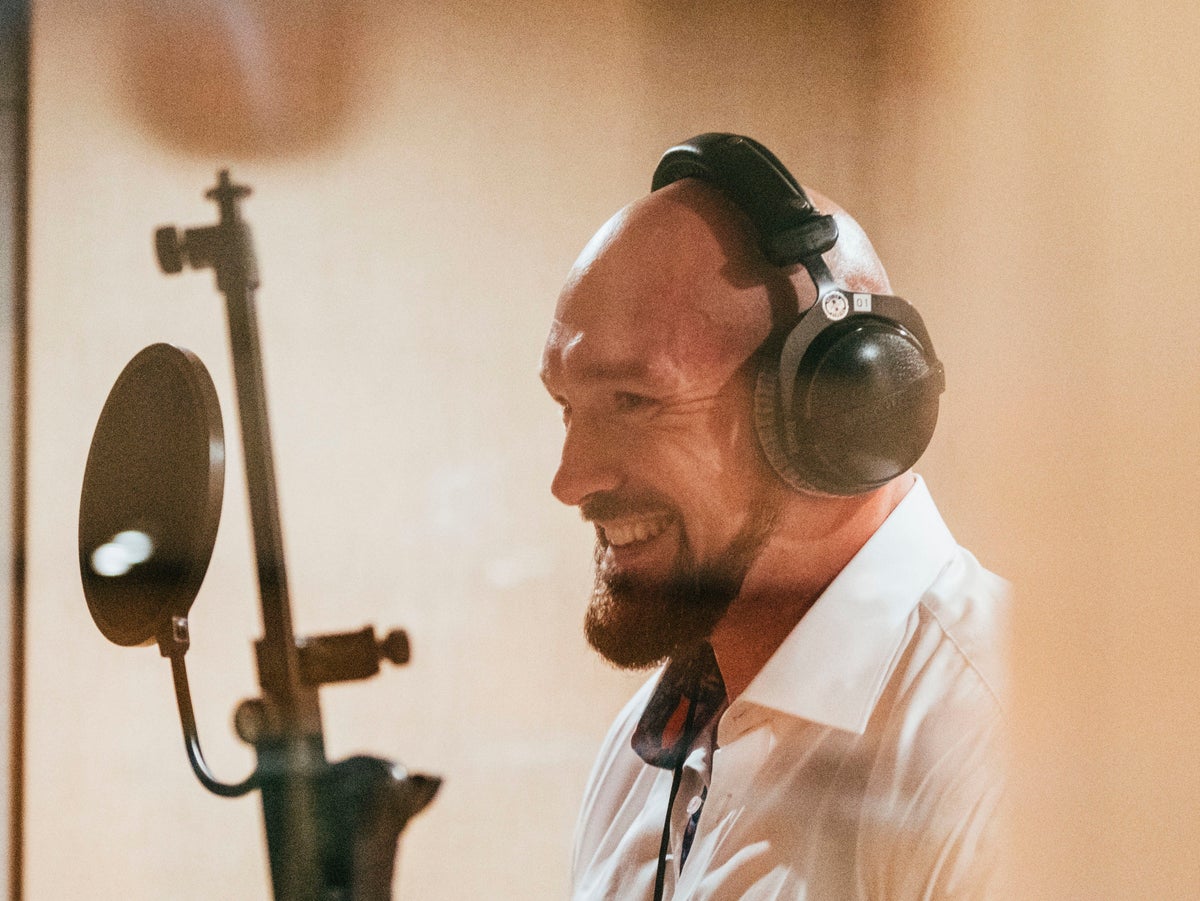 Tyson Fury to record ‘Sweet Caroline’ cover for mental health charity