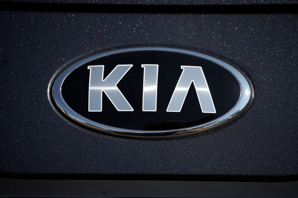 Park outside: Kia recalls SUVs again for risk of engine fire | The ...