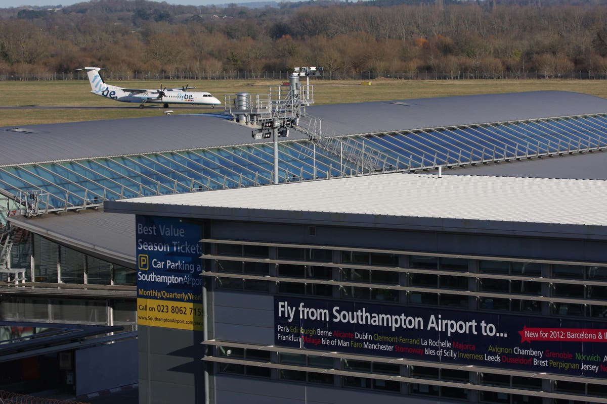 Staff at Southampton Airport set to walk out in pay dispute