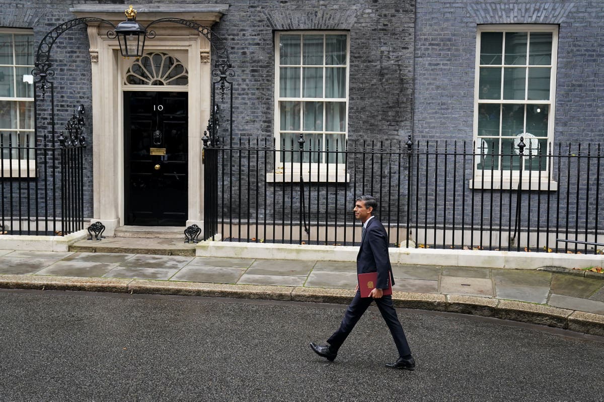 Rishi Sunak and his family to return to No 10 flat