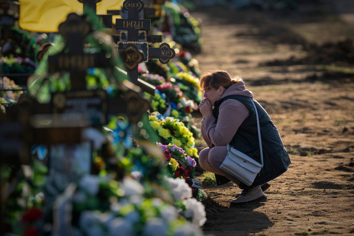 Putin'in savaşının insani maliyeti: Ukrayna'da 200.000 asker ve 40.000 sivil öldürüldü