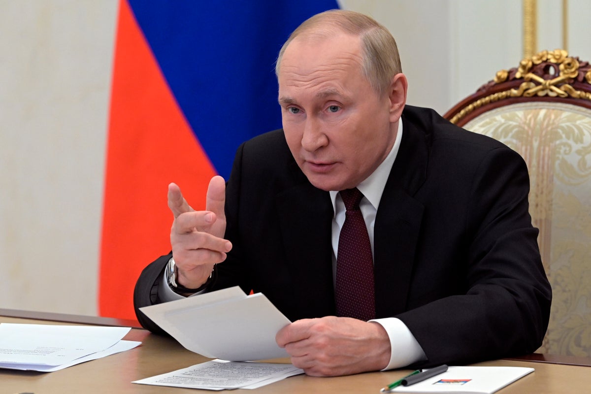 Putin, Batı'yı 'küresel hakimiyet' arayışı içinde başlattığı Ukrayna savaşını körüklemekle suçluyor
